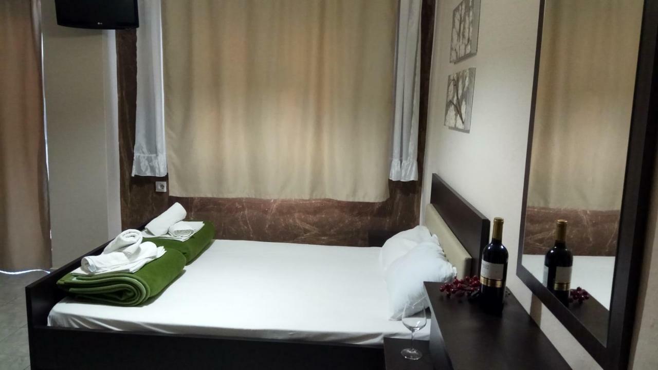 Ldg Rooms Olympiakí Aktí Ngoại thất bức ảnh